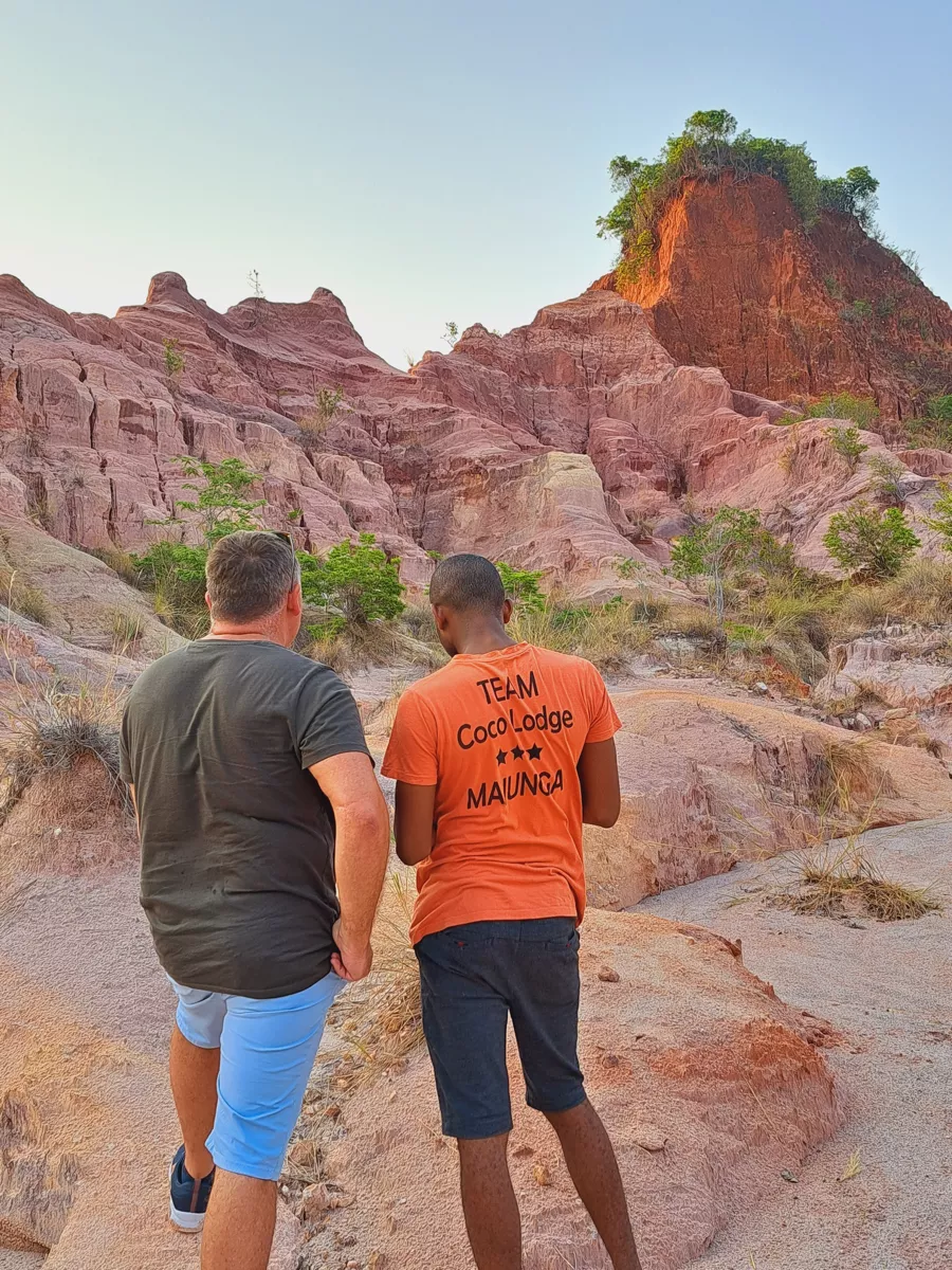 Cirque Rouge Majunga Madagascar - Formation géologique unique coucher de soleil